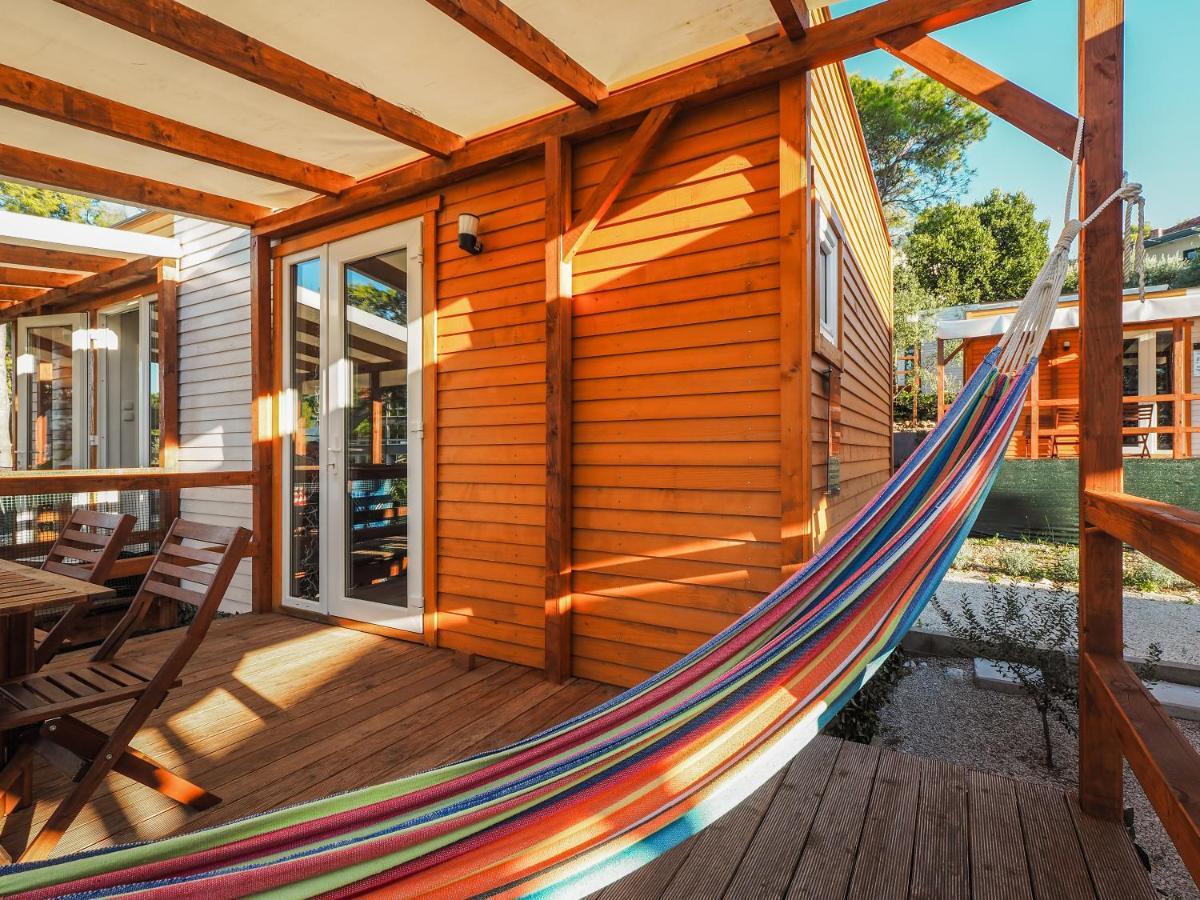 Mediteran Travel Mobile Homes Miran Pirovac Dış mekan fotoğraf